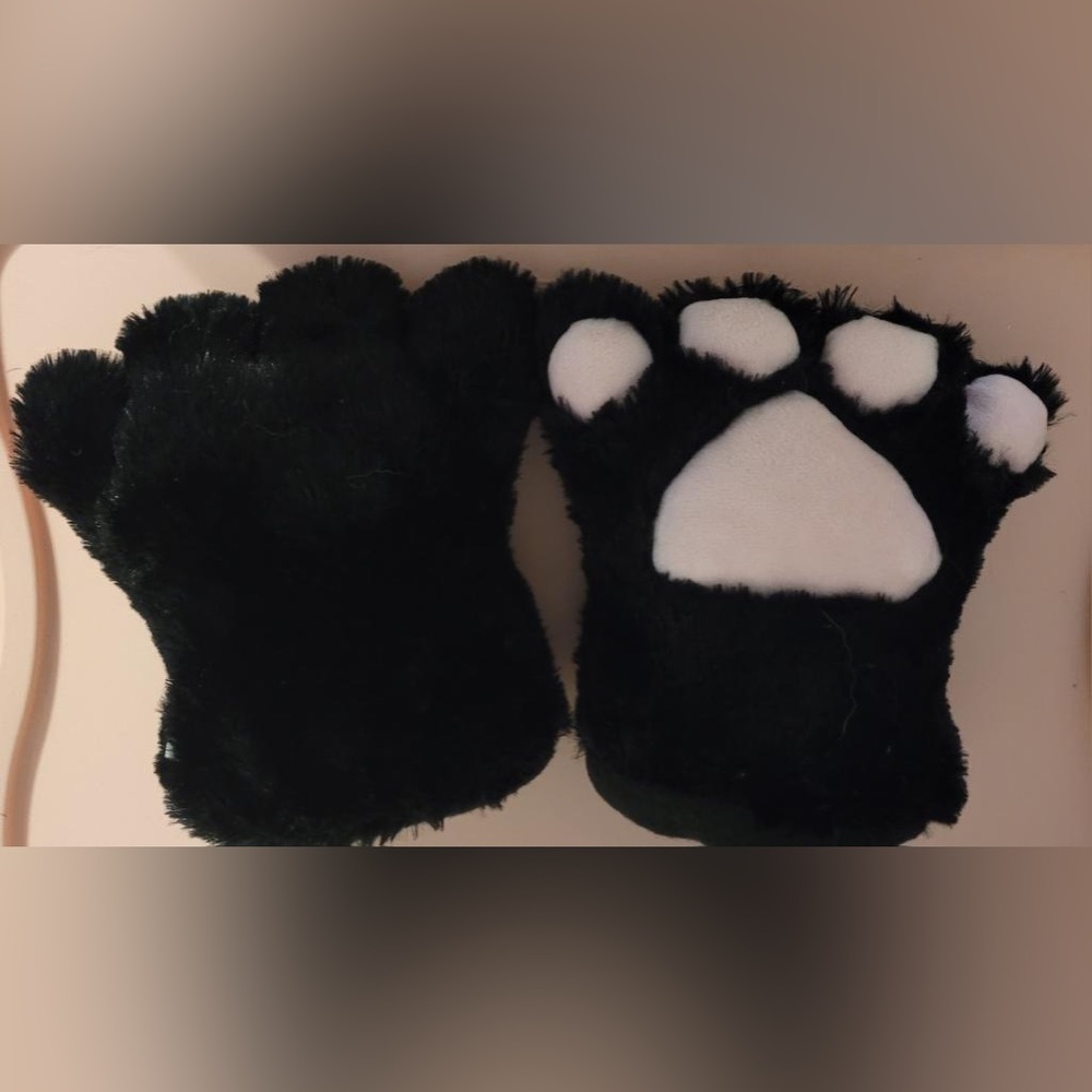 costume furry paws with four fingers slots stuffed paws furry paws